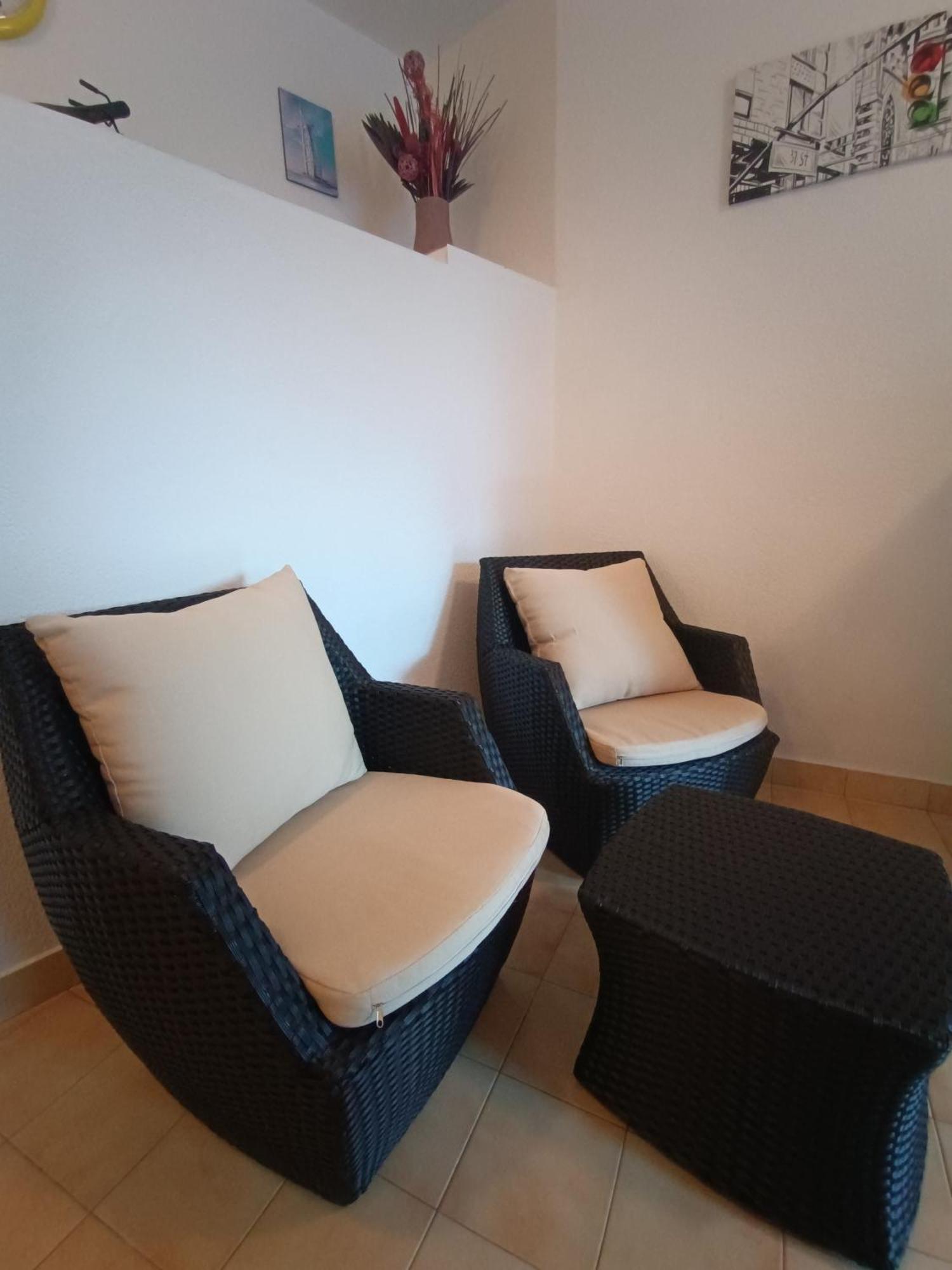 Apartments Lucic Хвар Екстериор снимка