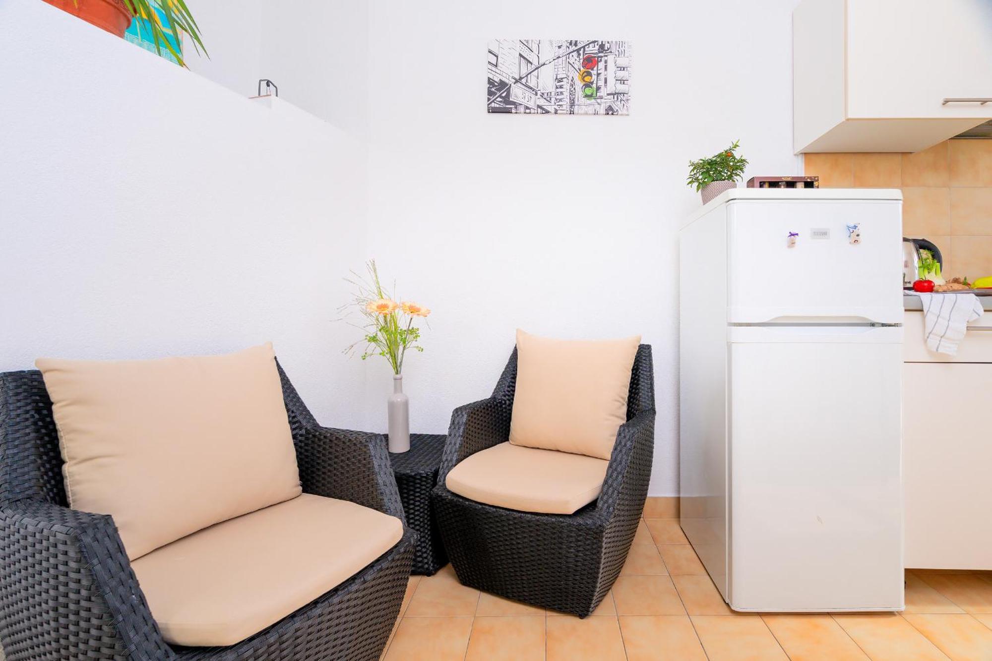 Apartments Lucic Хвар Екстериор снимка